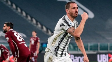 Juve-Torino 2-1: McKennie e Bonucci show, Pirlo vince il derby in rimonta
