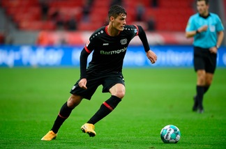 Bundesliga, Schick firma il 3-0 del Leverkusen sullo Schalke. Bayern a -1