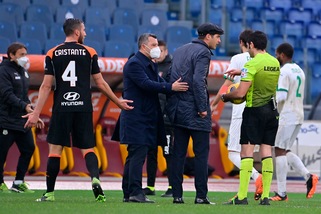 Roma, Fonseca squalificato per una giornata e multato