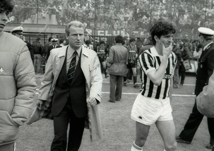 Da Trapattoni e Zoff a Cabrini e Boniek: l'addio a Paolo Rossi