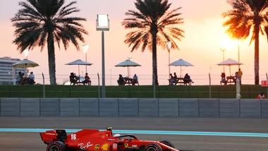 GP Abu Dhabi: Ferrari in difficoltà, la pole è di Verstappen
