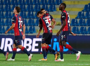 Crotone-Spezia 4-1: Stroppa si salva con la prima vittoria