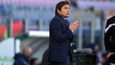 Inter, Conte: "Stiamo sott'acqua e con l'elmetto. Piano B? Ve lo spiego"
