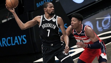 Kevin Durant finalmente in campo dopo 552 giorni: "Ero nervoso, ma sono felice"