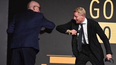 Lapo Elkann dona 450 mila euro alle famiglie colpite dall'emergenza Covid