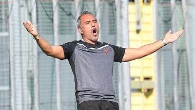 Reggina, ufficiale: esonerato l'allenatore Toscano