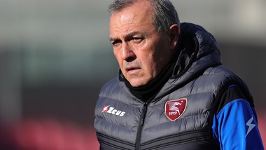 Diretta Frosinone-Salernitana alle 21, probabili formazioni. Dove vederla in tv