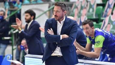 Sassari, Pozzecco punta Milano: "Gara difficile, sono fortissimi"