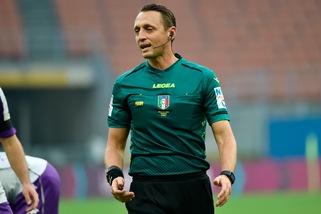 Abisso quarto uomo in Sassuolo-Milan dopo il disastro di Roma-Torino