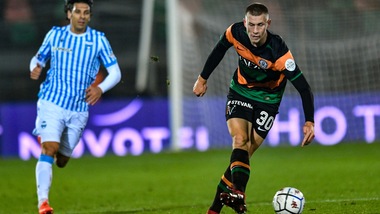 Tanti gialli ma nessun gol: Venezia-Spal 0-0