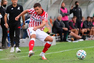 Vicenza, Bruscagin ko: frattura alla mano, verrà operato