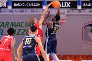 Champions, Brindisi batte l'Oostende: qualificazione a un passo