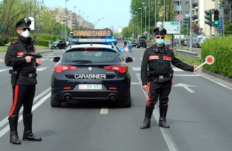 Autocertificazione Natale 2020: scarica il modulo per muoversi nei giorni rossi, arancioni e gialli