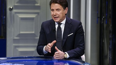 Conte: "Italia in zona rossa se arriva la variante Covid"