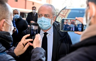 De Laurentiis: "Pirlo non fa l'avvocato, faccia solo l'allenatore"
