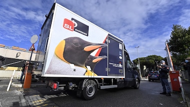 Vaccino anti Coronavirus, in Italia si parte domenica: "Giorno emozionante"