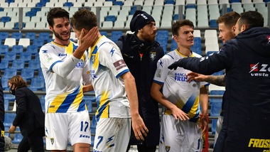 Covid, focolaio nel Frosinone: altri 9 positivi