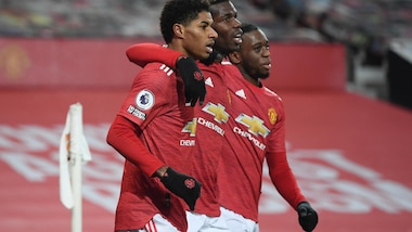 Leeds show, Arsenal e United ok ma il Covid spaventa la Premier: si pensa a blocco