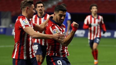 Suarez-gol, l’Atletico vince ancora. Il Real chiude il 2020 con un pari