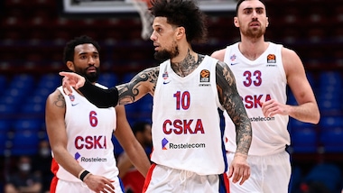 Eurolega, Hackett condanna Milano: il Cska vince al supplementare