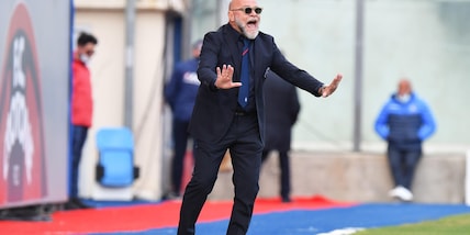 Crotone, Cosmi dopo la Lazio: "Che rammarico perdere così"