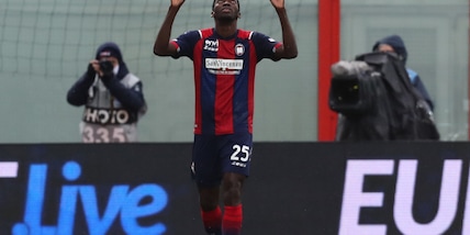 Crotone, Messias sul futuro: "Penso solo a chiudere al meglio"