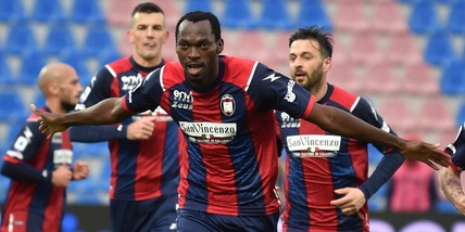 Al figlio di Simy la cittadinanza simbolica di Crotone