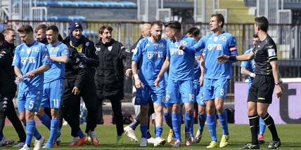 Serie B, il 13 aprile si recupera Cremonese-Empoli