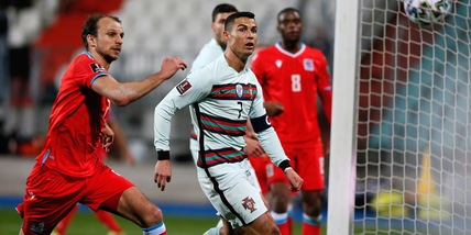 Ronaldo, gol e spettacolo. De Ligt a valanga, sorride Skriniar