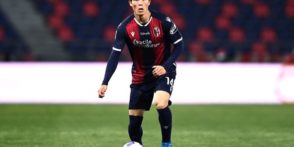 Bologna, allenamento differenziato per Tomiyasu