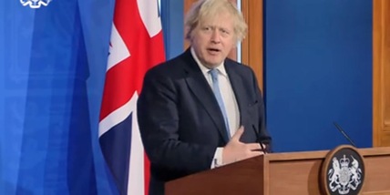 Covid, Johnson: "Dal 12 aprile riaprono bar, palestre e negozi"