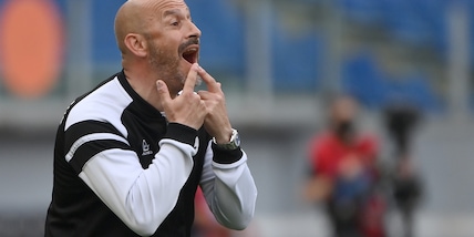 Italiano: "Spezia, vietato sottovalutare il Crotone"