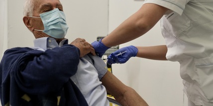 Vaccini in Italia: Figliuolo, prima dose a 70% degli over 80