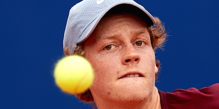 Barcellona, Sinner sconfigge Rublev e vola in semifinale