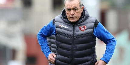 Salernitana, Castori positivo al Covid-19: la lettera ai tifosi