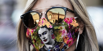 Covid, mascherina all'aperto: quando si potrà togliere in Italia