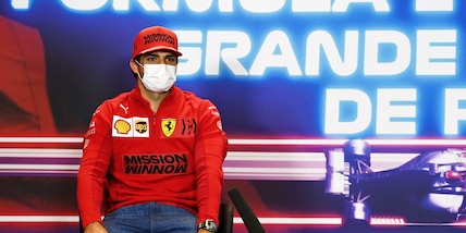 Ferrari, Sainz: "Lavoriamo duramente per far sì che le cose vadano meglio"