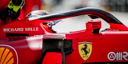 F1 Gp Portogallo, Sainz: "Buon segno essere davanti a Leclerc