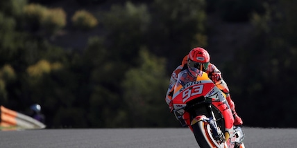 MotoGp Jerez, Marc Marquez cade ancora nel warm-up