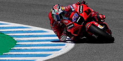 MotoGp, a Jerez è doppietta Ducati: Miller trionfa davanti a Bagnaia