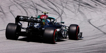 F1, Gp Spagna: Bottas comanda le prime libere, quinto Leclerc