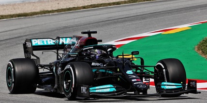 F1, Gp Spagna: Hamilton davanti nelle seconde libere, terzo Leclerc