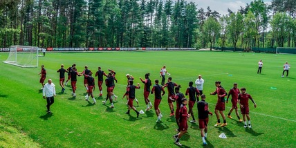 Milan, testa alla Juve sotto gli occhi di Maldini e Massara