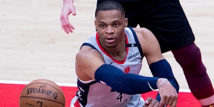 Nba: Durant e Irving piegano Denver, Westbrook nella storia!