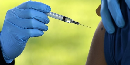 Vaccini, Johnson&Johnson agli over 60 in Germania