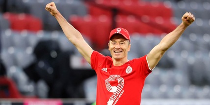 Lewandowski esclusivo: “Che orgoglio la Scarpa d’Oro battendo Messi e CR7”