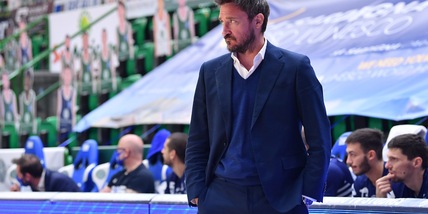 Dinamo Sassari, Pozzecco rientra in panchina per gara2 con Venezia