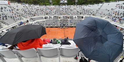 Risultati Internazionali di tennis: la pioggia ferma Sonego, Nadal ok