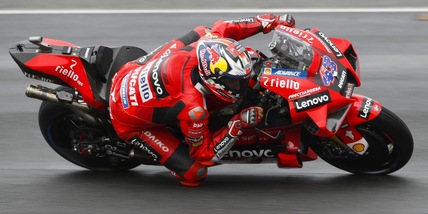 MotoGp: Miller vince a Le Mans, undicesimo Valentino Rossi