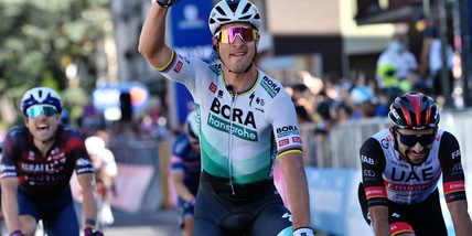 Giro d’Italia, Sagan torna alla vittoria: sua la 10ª tappa